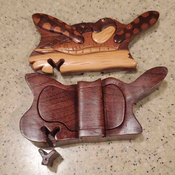 Turtle Wooden Trinket Box - Picture 4 of 6